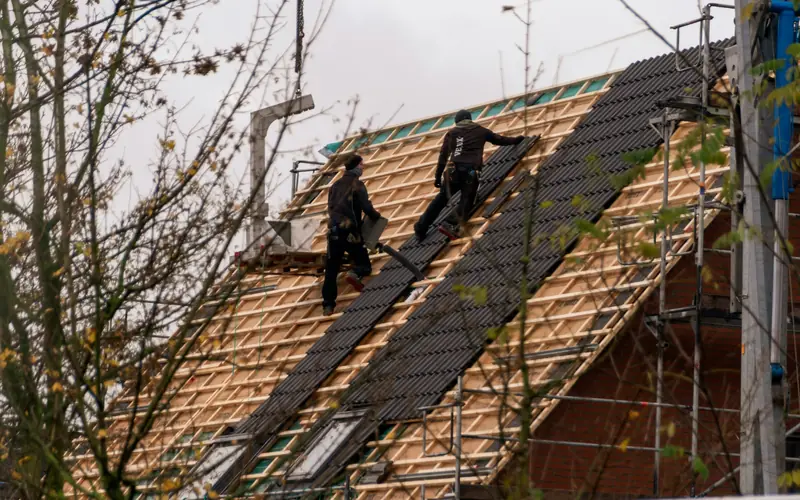 Roofing work in Tempe (stock photo)